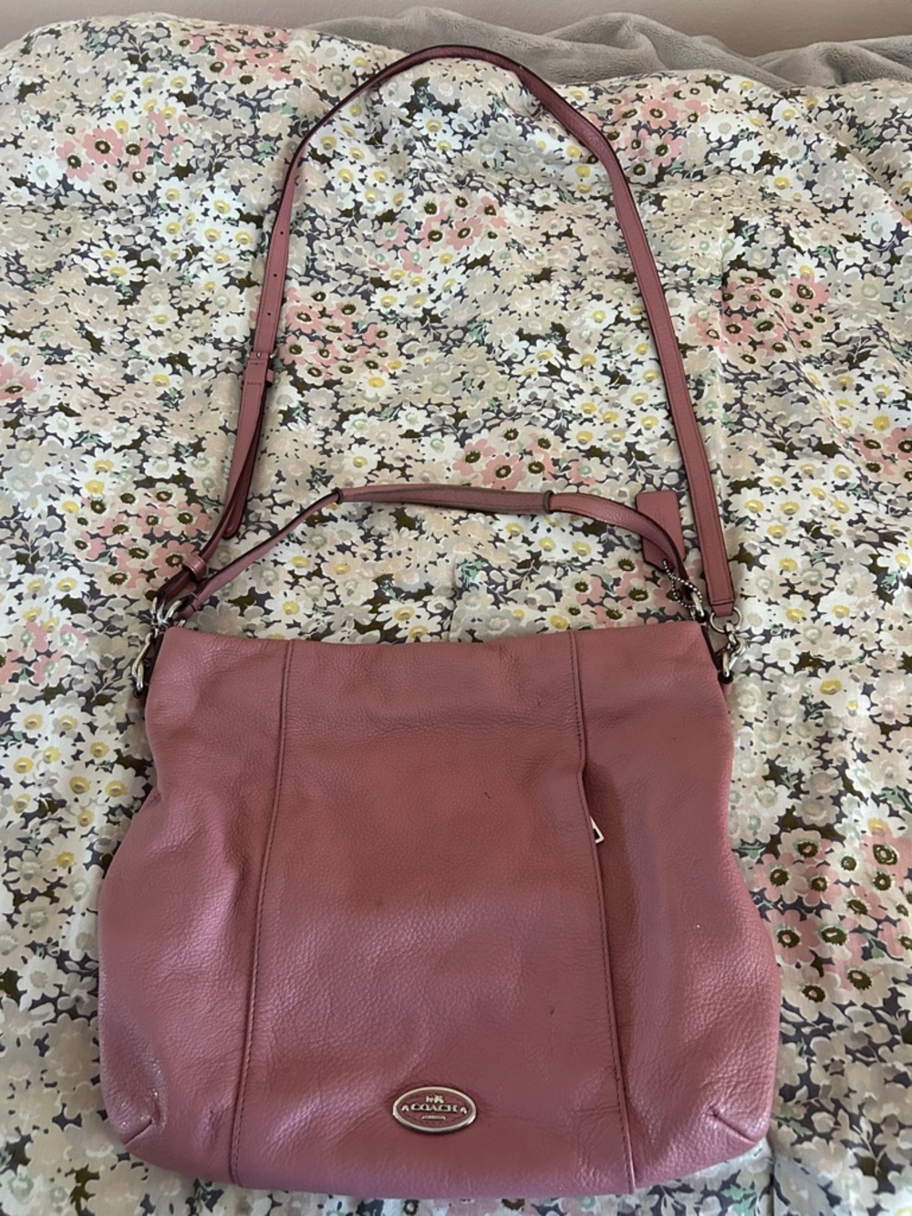 Coach Mauve Pink Pebbled Leather Shoulder Bag